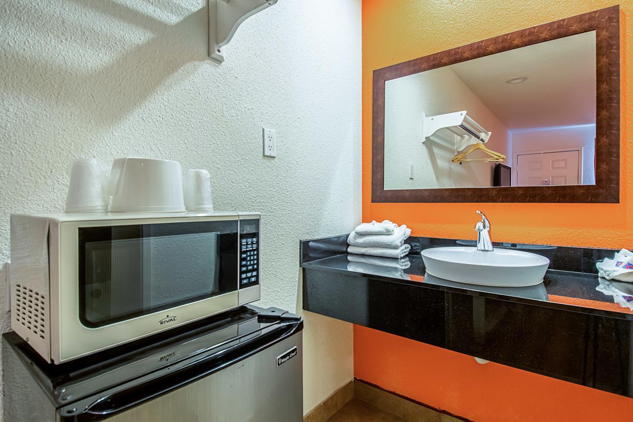Motel 6-Bakersfield, Ca - Airport Luaran gambar