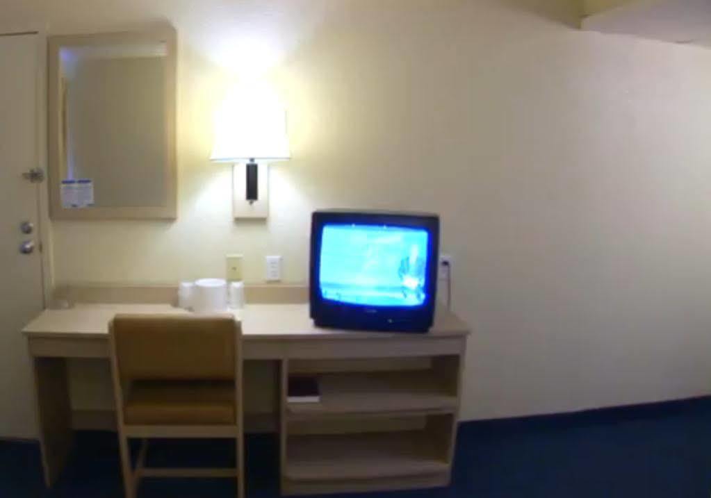 Motel 6-Bakersfield, Ca - Airport Luaran gambar