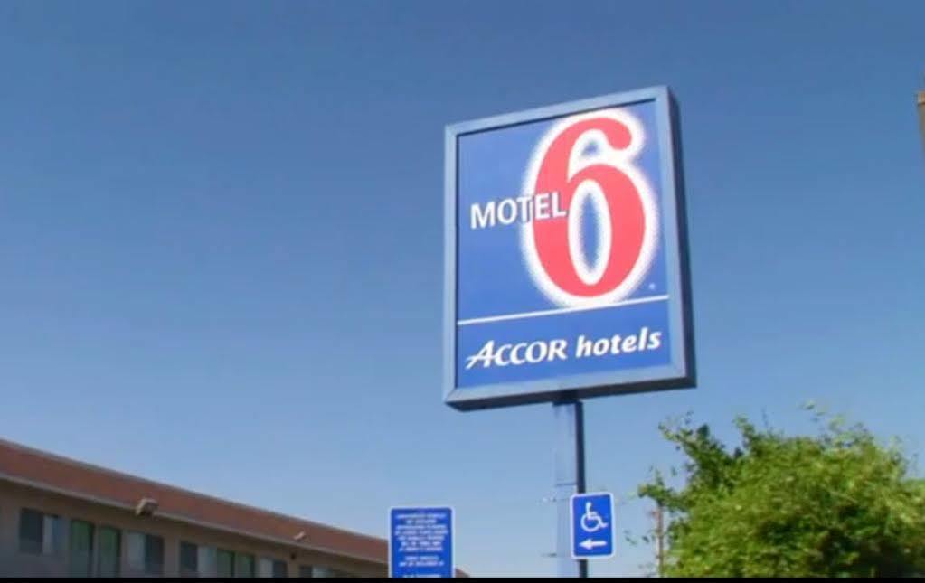 Motel 6-Bakersfield, Ca - Airport Luaran gambar