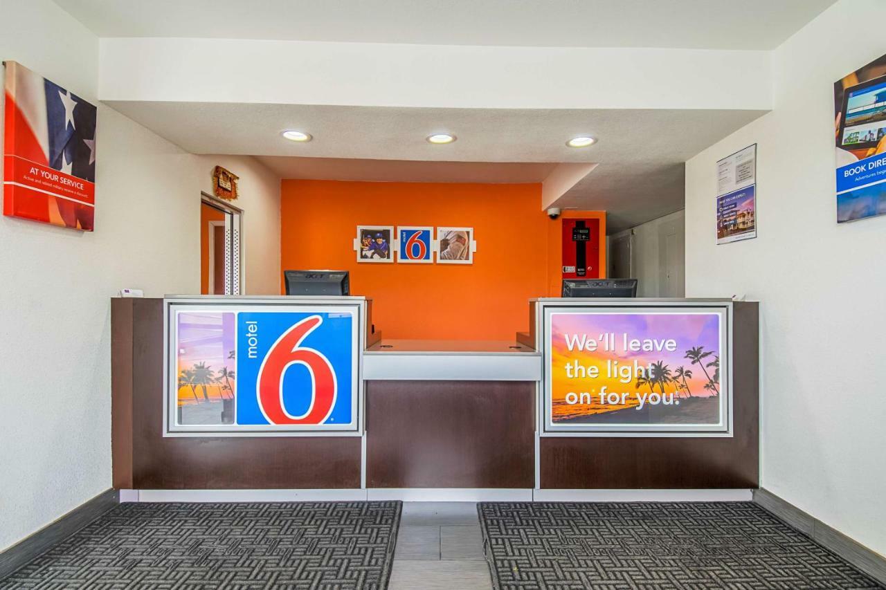 Motel 6-Bakersfield, Ca - Airport Luaran gambar