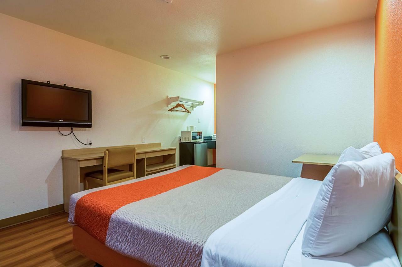 Motel 6-Bakersfield, Ca - Airport Luaran gambar