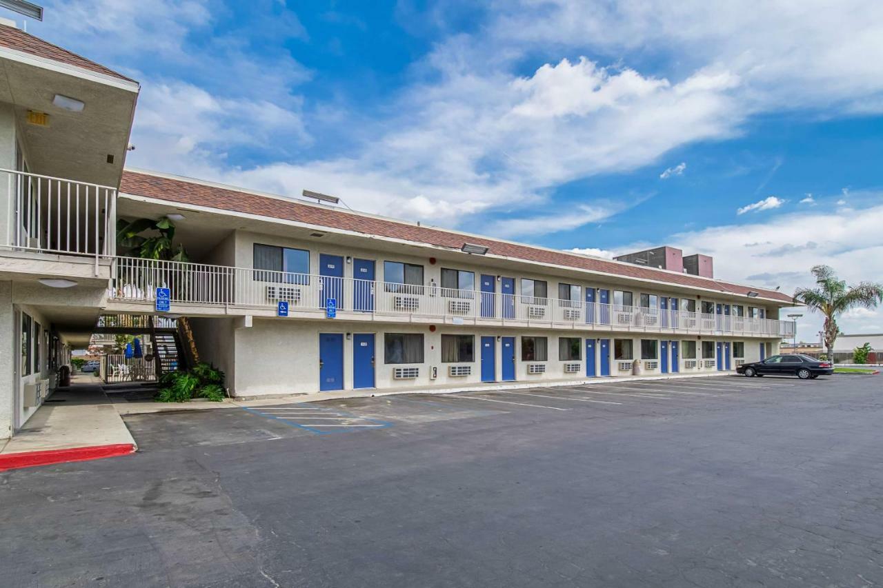 Motel 6-Bakersfield, Ca - Airport Luaran gambar
